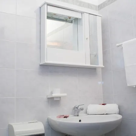 Marchese Hotel 2*